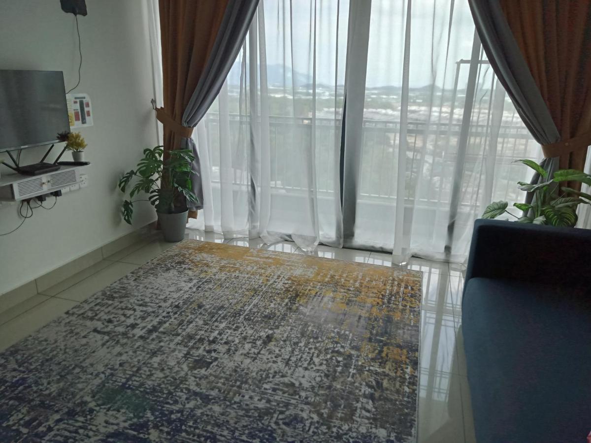 Fz Almyra Homestay Kajang Esterno foto